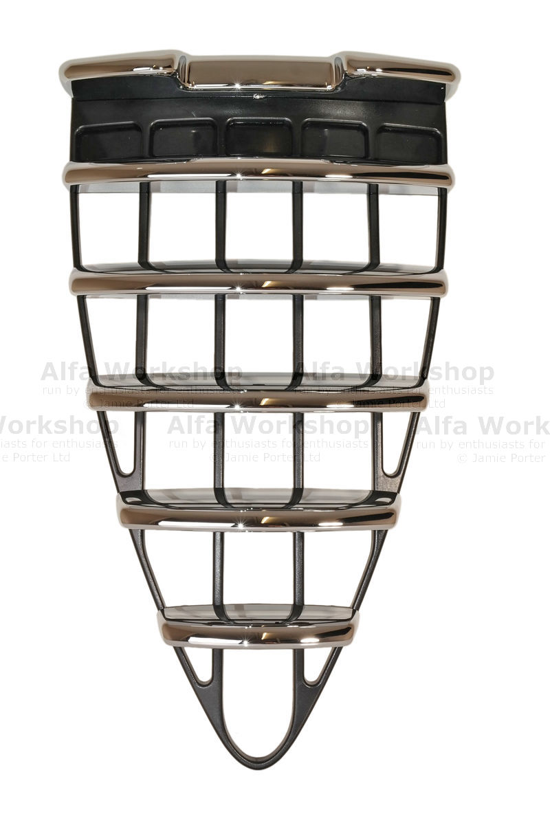 Alfa Romeo 147 Grille