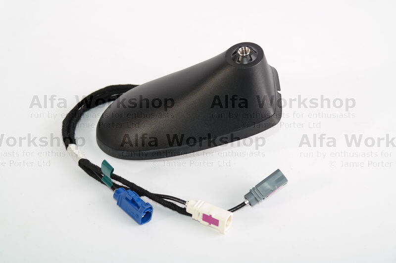 Alfa romeo shop giulietta antenna replacement