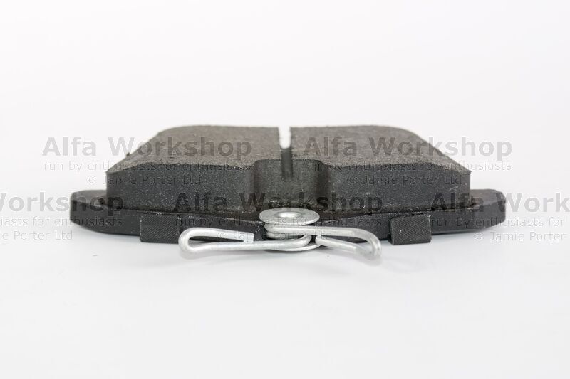 thumbnail image 2 of Valeo Front Brake Pad Kit For Alfa Romeo 147/146/145/156 & Lancia Lybra (OE 301006) With Wear Sensor 2 of 6