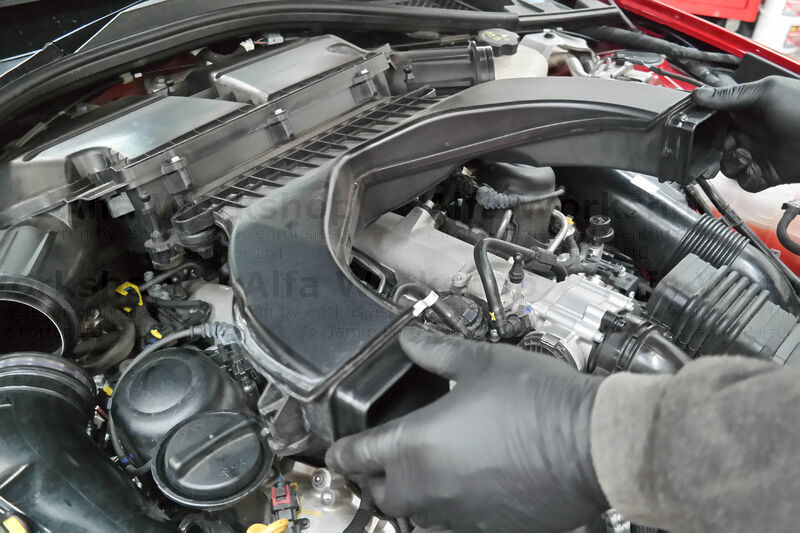 Alfa romeo giulia quadrifoglio oil filter deals