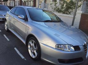 Alfa Romeo GT 1.9 JTDm